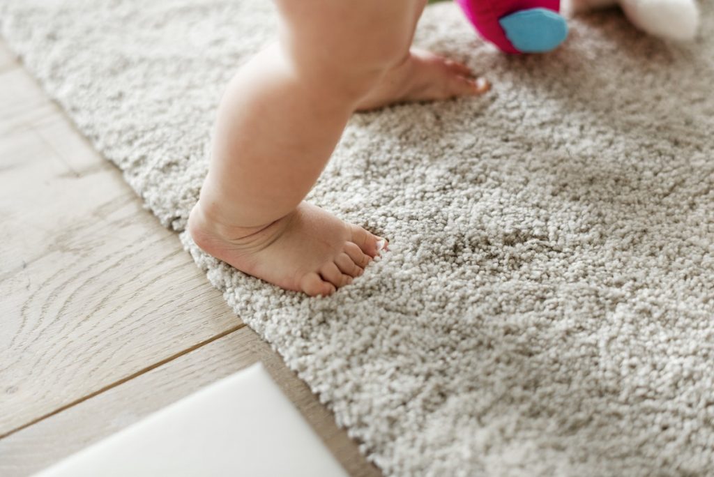 deep cleaning carpet