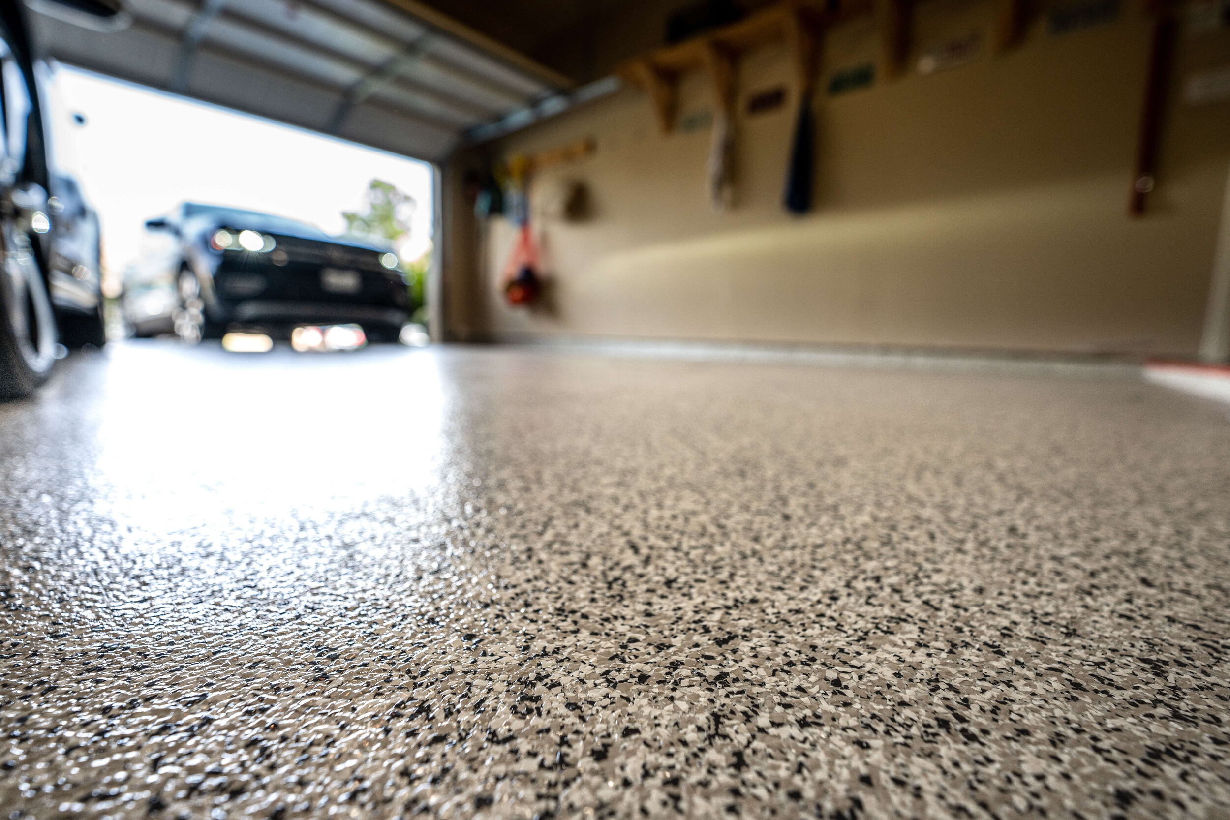 3 Quick Tips to Shiny Epoxy Flooring