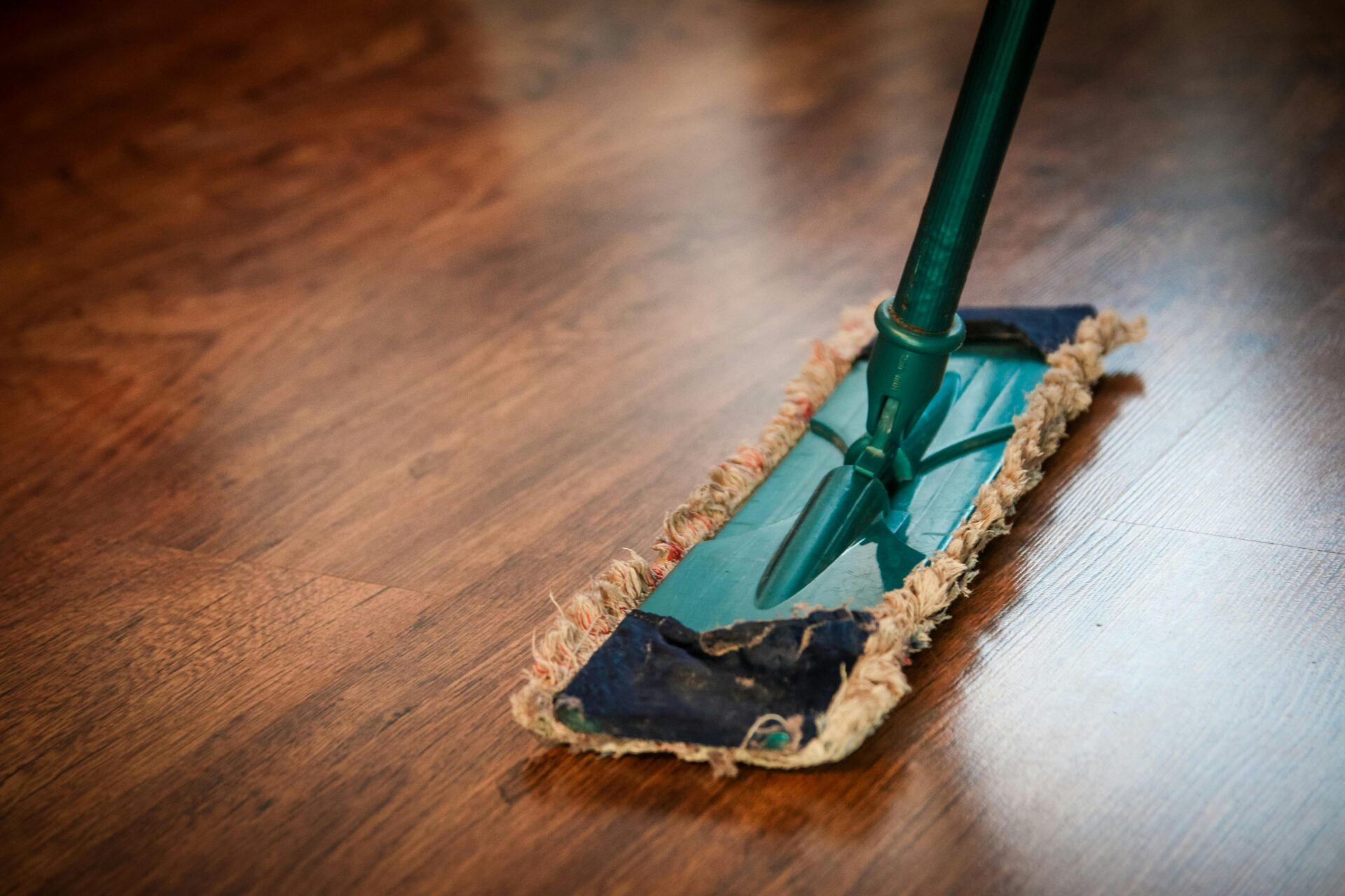 Why Your Home Still Feels Dirty After Cleaning